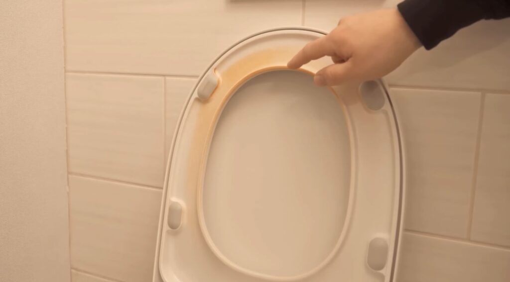 How to Get Fake Tan Off Toilet Seat Tips and Tricks Learn Methods